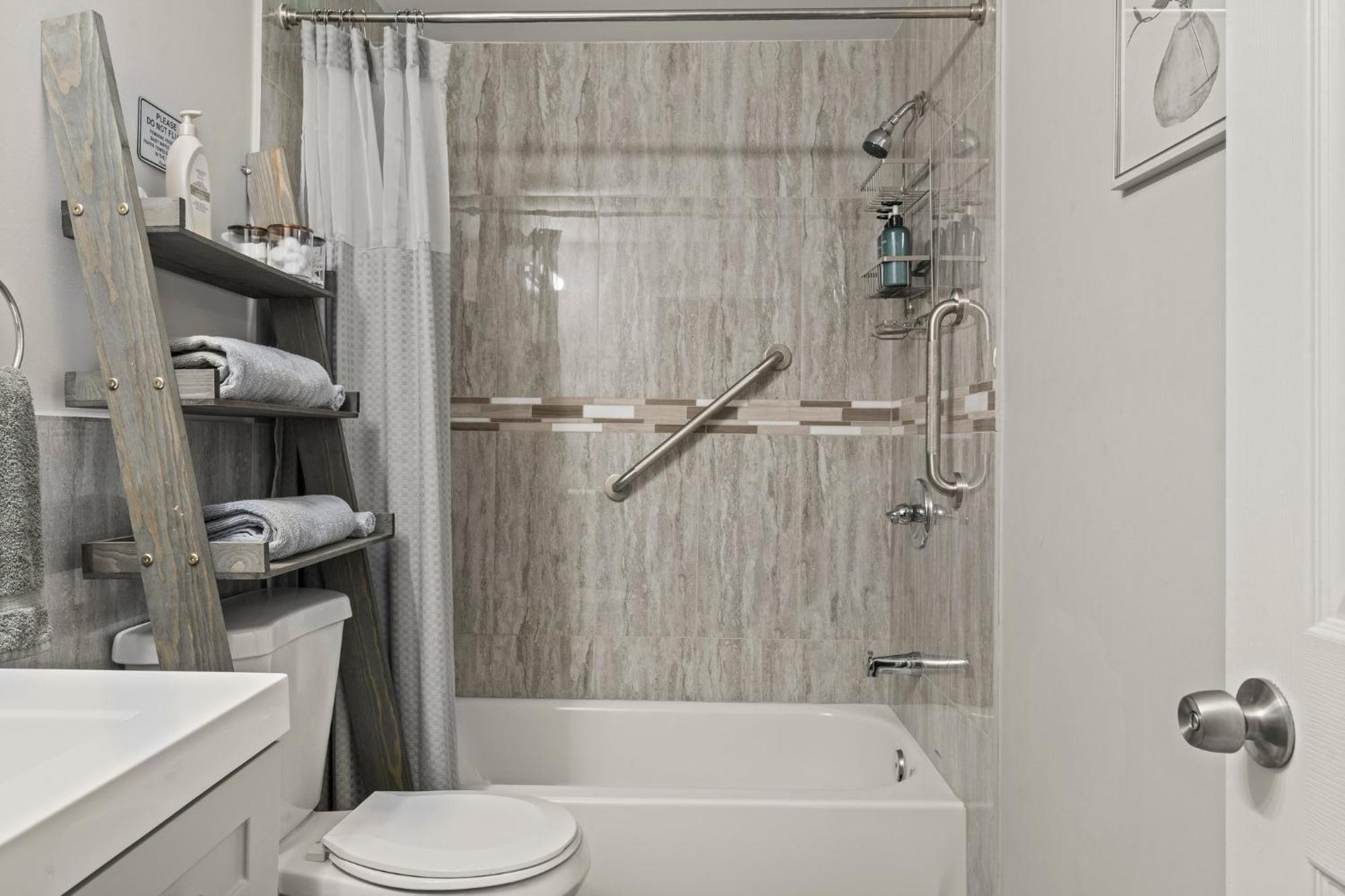 Uptown Gem! A Family Home Free Early Check-In! Philadelphia Exteriör bild